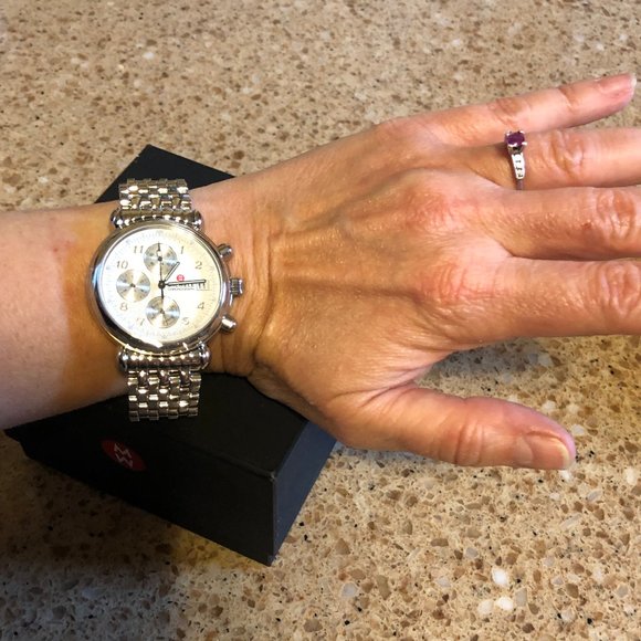 New Michele Analog Quartz 1/20 Second Chronograph - Picture 7 of 11